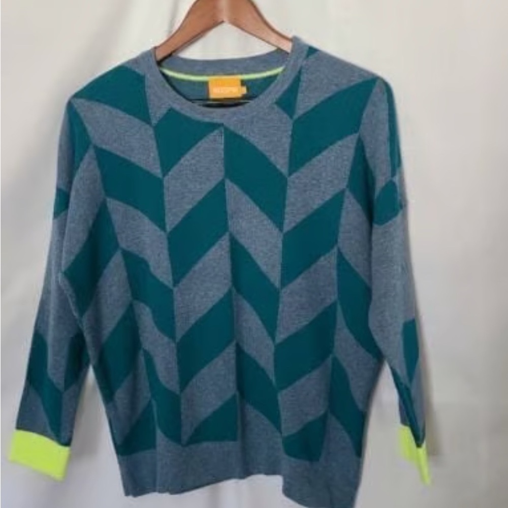 Chevron Patterned Gray and Green Sweater